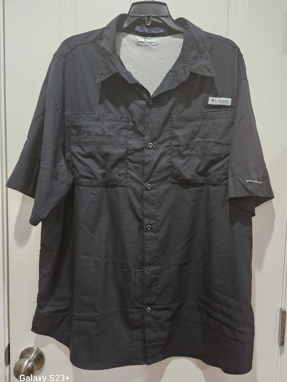 Columbia Men's Short Sleeve Omni-Shade Button-Up Shirt - Black